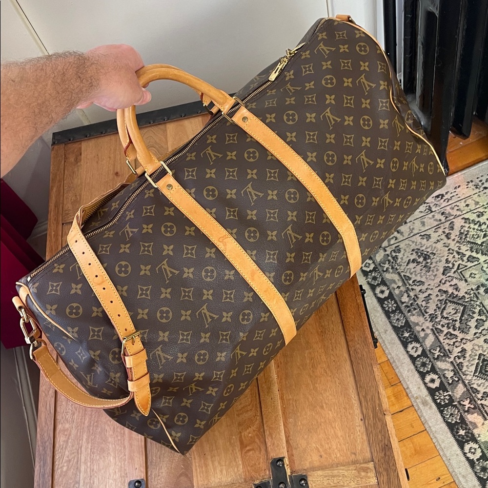 Louis Vuitton Bandouliere Keepall 60 Travel Bag